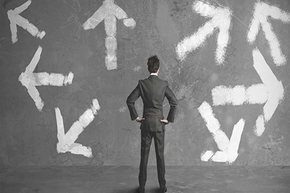 كيف يمكنك التأثير على صناع القرار؟