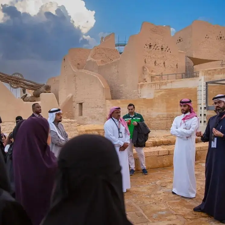 قرار توطين القطاع السياحي