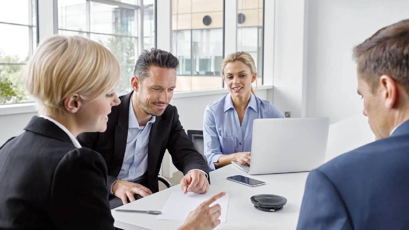 دور مسؤول الموارد البشرية